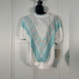 Act III Vintage 1980s Lace Crochet Knit Short Sleeve Top Size Medium EUC